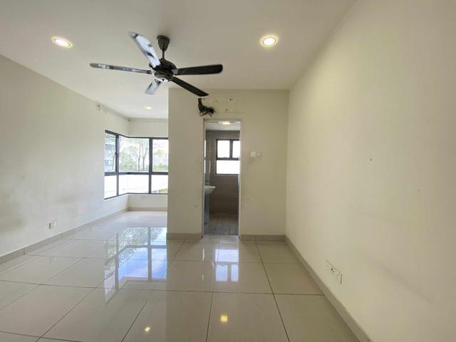 Y Maisson Service Residence Ara Damansara Partly Furnish 2 Parking