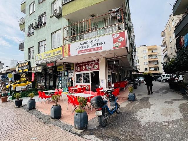 Yıldırım Gayrimenkul'den Ana Cadde Üzerinde Satılık Köşe Dükkan