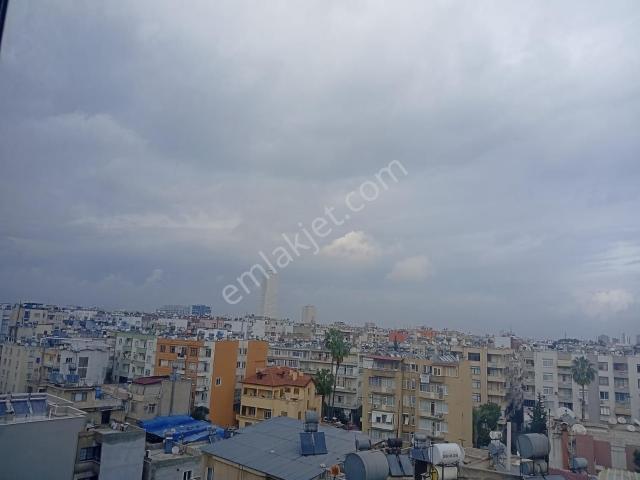 Yıldırım Gayrimenkul'den Merkez'de Masrafsız 3+1 Kiralık Daire