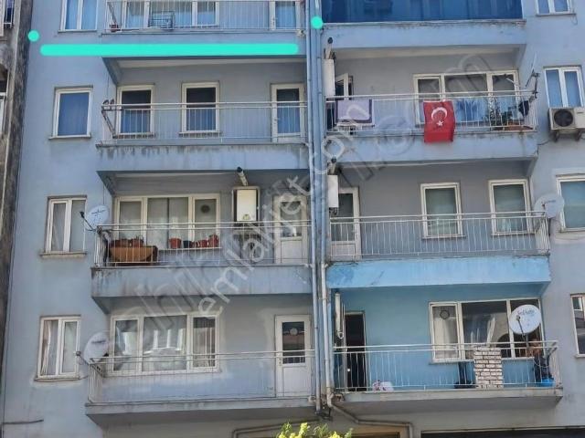 Yıldırım İlçesi Yıldır Mah Kurtuluş Caddesinde Satılık 3+1daire