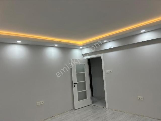 Yıldırım Mah. Çanakkale Sokak 1+1 68m² 1.arakat Full Tadilatlı