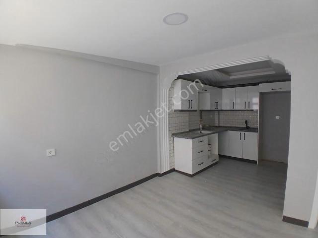 Yıldırım Mahallesinde İçi Yenilenmiş 2+1 Satılık Daire