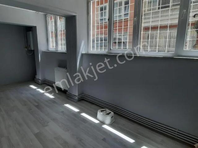 Yıldırım Setbaşı'nda Bahçeli, Düz Giriş 1+1 Kiralık Daire 60m²