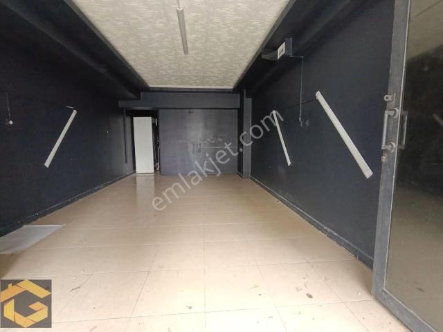 Yıldıztepe Mah. 162. Cad.yakını 50 M2 Kiralık Dükkan