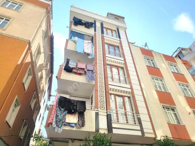 Yıldız Dan Muhammediye Camisi Yakını Kredili 2+1 Ara Kat Daire