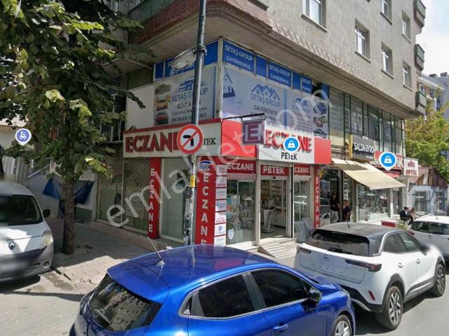 Yıldız Dan Ahmet Yesevi Caddesi Üzerinde Kiralık 4 Adet Dükkan 2 Tane 1.kat Bir Tane Kuaför Ve Bodrm