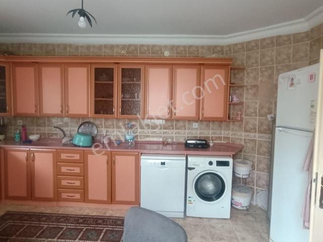 Yıldız Emlak'tan Fatih Mh 2+1 90 M2 Satılık Yüksek Giriş Daire