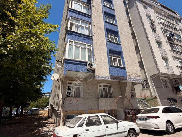Yıldız'dan Çobançeşme Medipol Yakını Kredisiz 3+1 Normal Kat Daire
