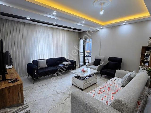 Yıldızkent Mh. Merkezi Bölgede 2+1 Satılık Geniş Daire