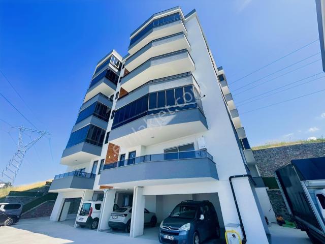 Yıldızlı'da Satılık 2+1 Sıfır Daire