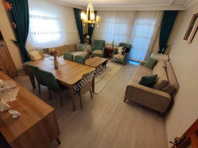 Yılmaz Gayrimenkul Den Malazgirt Mah 3+1 140m2 2. Arakatta Lüx Yapılı 4.149 Pazarlıklı Daire.
