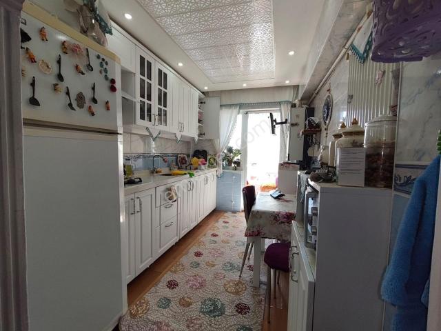 Yılmaz Gayrimenkul Den Pınarbaşı Mah 3+1 Merkezi Konum 120 M2 Lüx Yapılı 4,099 Pazarlıklı Dairepaz