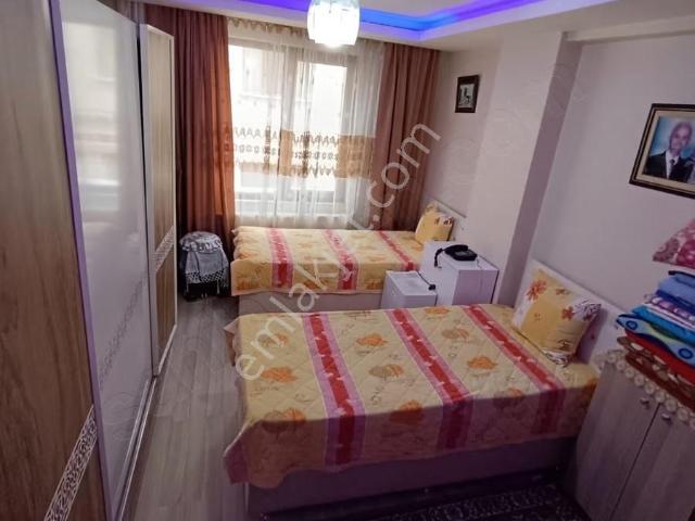 Yılmaz Gayrimenkulden 3+1 95 M2 12 Yıllık Balkonlu Yüksek Giriş