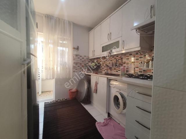 Yılmaz Gayrimenkulden Sıncan Merkezde 2+1 Ön Cephe 3 Kat Guneyce