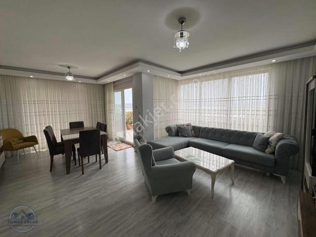 Yılmaz Emlaktan Ilıcada Full Eşyalı Dubleks Daire