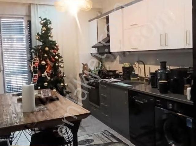 Yılmaz Emlaktan Sarilar Yeni Mah. Yüksek Giris Full Esyali Dare