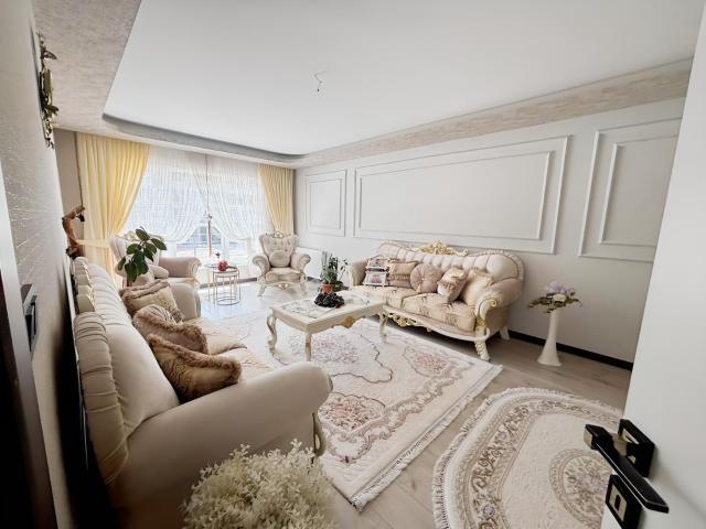 Yılmazer'den Ş.ertuğrul Kocaer Cad Üzeri 3+1 Ful+ful Yapılı Acil