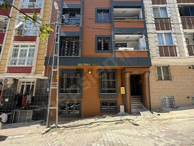 YCR DEN ÜÇEVLER MAH. SIFIR 2+1 KİRALIK ARAKAT BALKONLU DAİRE !