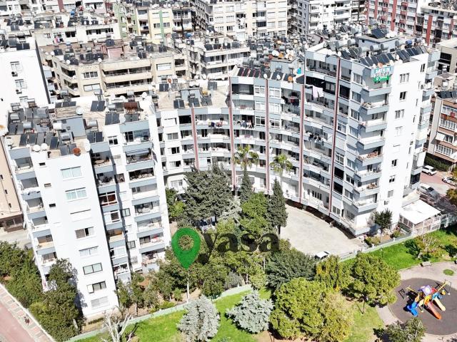 Yaşa Gyd 24 Kasım İlkokul Karşısı Satılık 4+1 Daire