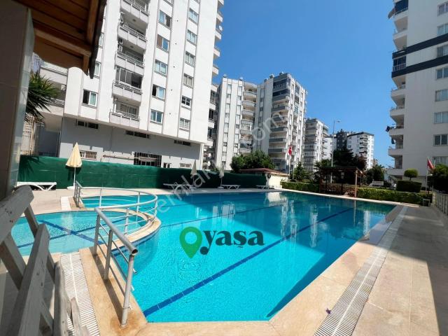 Yaşa Gyd Nehir 5 Plaza'da Deniz Manzaralı 3+1 Daire