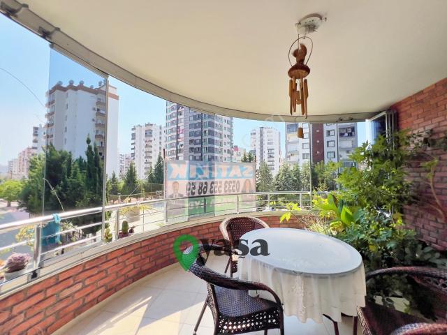 Yaşa Gyd Soli Center Arkası Akevler Plaza'da Satılık 3+1 Daire