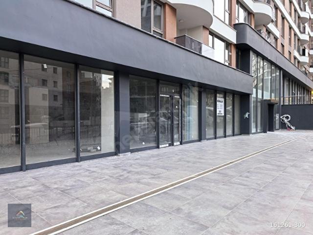YAŞAM'DAN SİLTAŞ PONORAMA SİTESİ 294 M KİRALIK DÜKKAN