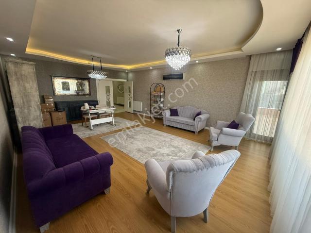 Yaşarsoy Gyo'dan K.köprü Zümrüt Evler Sitesi 4+1 Lüks Daire