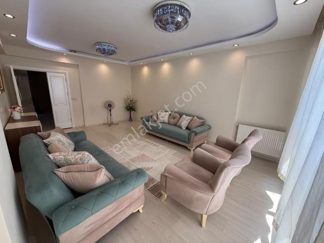 Yaşarsoy Gyo'dan K.köprü Alibaba Mah. Taş Yapı 4+1 Son Kat Daire
