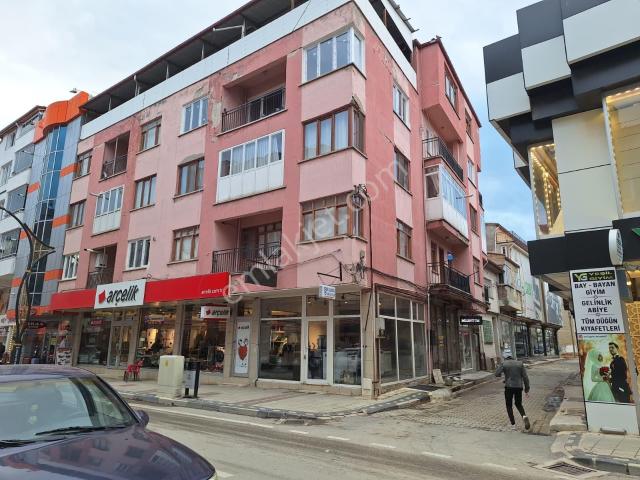 Yaman'dan Bolvadin Çarşı Merkezde Satılık Dükkan