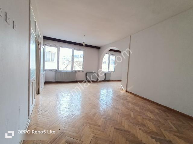 Yankı Emlak * Kiralık Geniş Daire * Konak Mahallesi