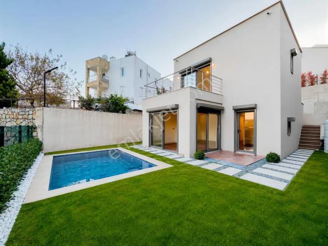 Yahşi'de Havuzlu Müstakil 3+1 Sıfır Villa