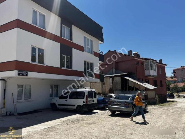 Yakacık Mahallesi Sıfır Binada 3+1 Tapu Masrafsız