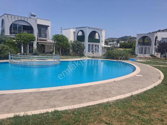 Yalıkavak Dirmil Mahallesi Kiralık 2+1 Bahçe Katı Daire