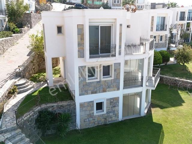 Yalıkavak Kızılburun'da Deniz Manzaralı 3+2 Müstakil Villa