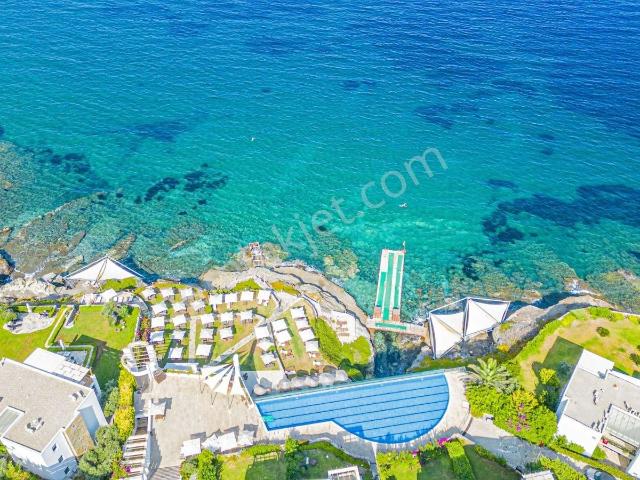 Yalıkavak Marina'ya 1,5km Uzaklıkta Plajlı Havuzlu