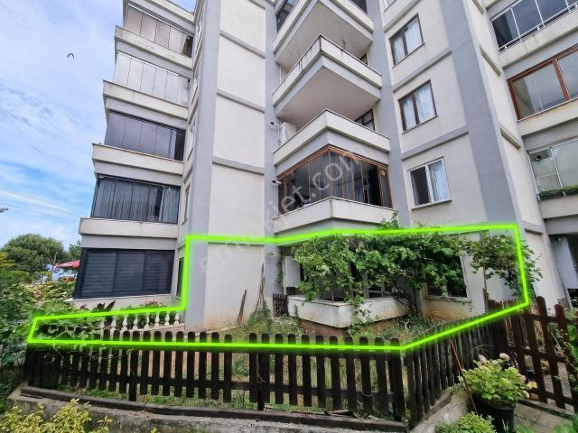 Yalı Mah.de Denize Sıfır Konumda Bahçe Kullanımlı 2+1 Daire