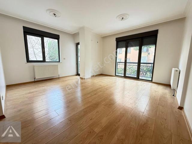 Yalı Mahallesinde Nezih Konumda Yeni Binada Boş 3+1