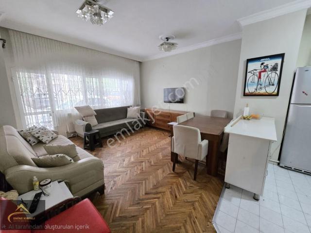 Yalı Mahallesinde Tadilatlı 3+1 Doğalgazlı