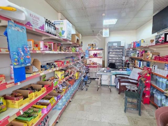 Yalınayak Ta Satılık Dükkan 30 M2 İşlek Yerde Şok Market Yanı