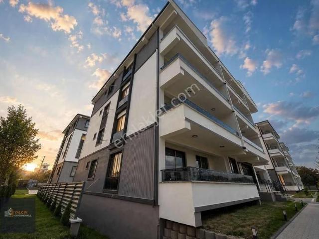 ꔪyalçın'dan ▀▄kadıköy'de Dağ Manzaralı Ayrı Mutfaklı 3+1▀▄