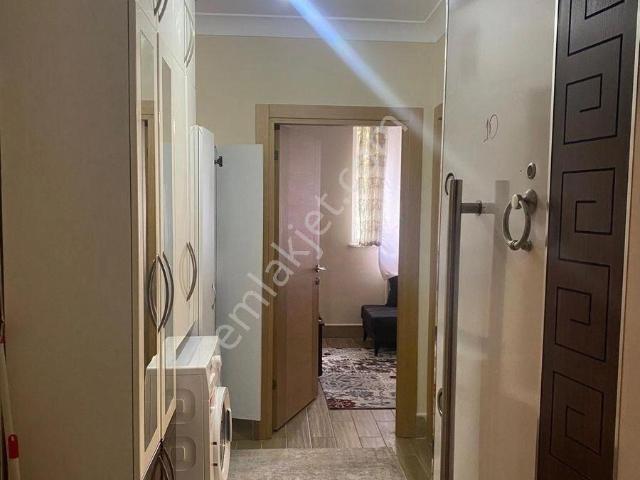 Yalçınkayadan Gazi Mahallesi Akçebaşı Sokakta 1+0 Eşyalı Daire
