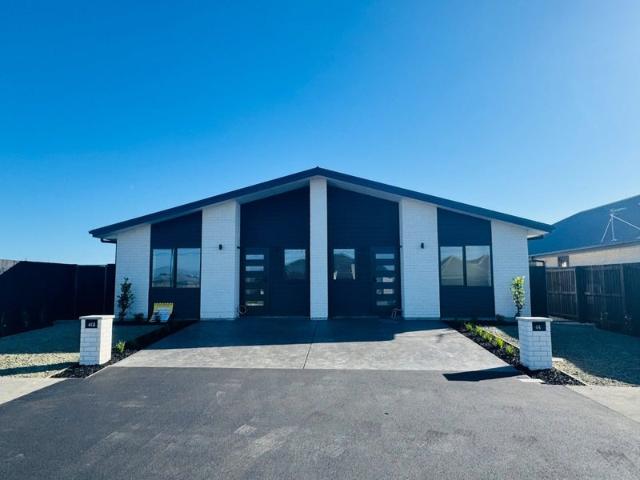yaldhurst, 2 bedrooms