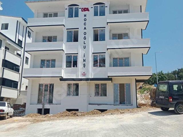 YALOVA ARMUTLU DENİZ MANZARALI SATLIK LÜX DAİRELER