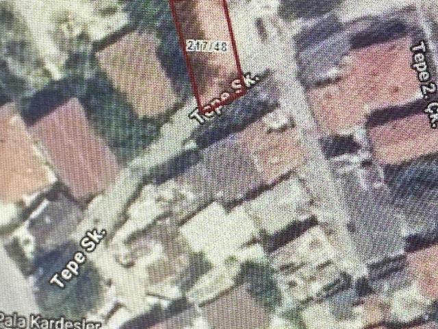 Yalova bağlarbaşı Mahallesinde satılık 180 metre üç kat imarlı arsa