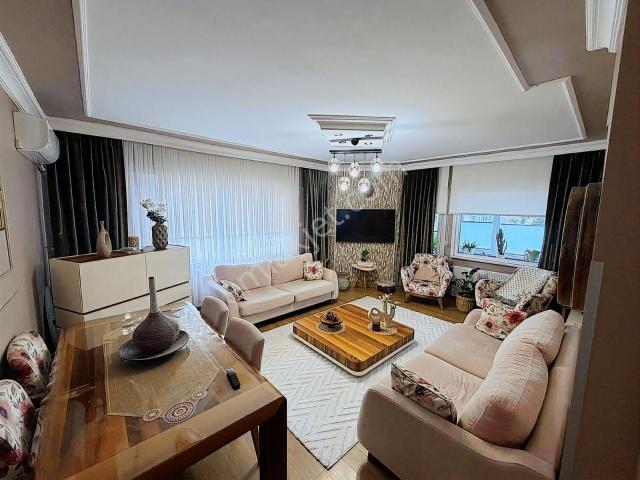 Yalova Kadıköy Ufuk Sitesinde Geniş Ve Ferah 3+1 Satılık Daire!