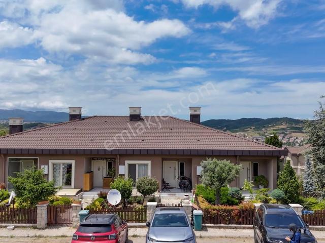 Yalova Kadıköy Sakura Park'ta Satılık Sıra Villa