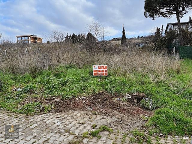 YALOVA ÇİFTLİKKÖYDE ANA YOLA İKİ PARSEL MESAFEDE SATILIK ARSA