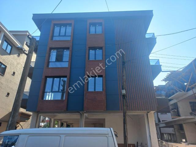 Yalova Çiftlikköy Mehmet Akif Ersoy Mah. Satılık Daire
