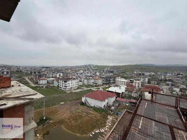 Yalova Çiftlikköy'de Deniz Manzaralı, 2+1 Satılık Daire