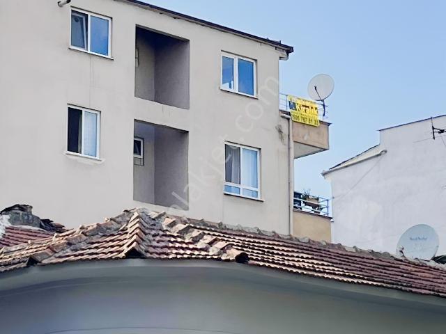Yalova Merkez Kiralık İstanbul Caddesinde 1+1 Daire